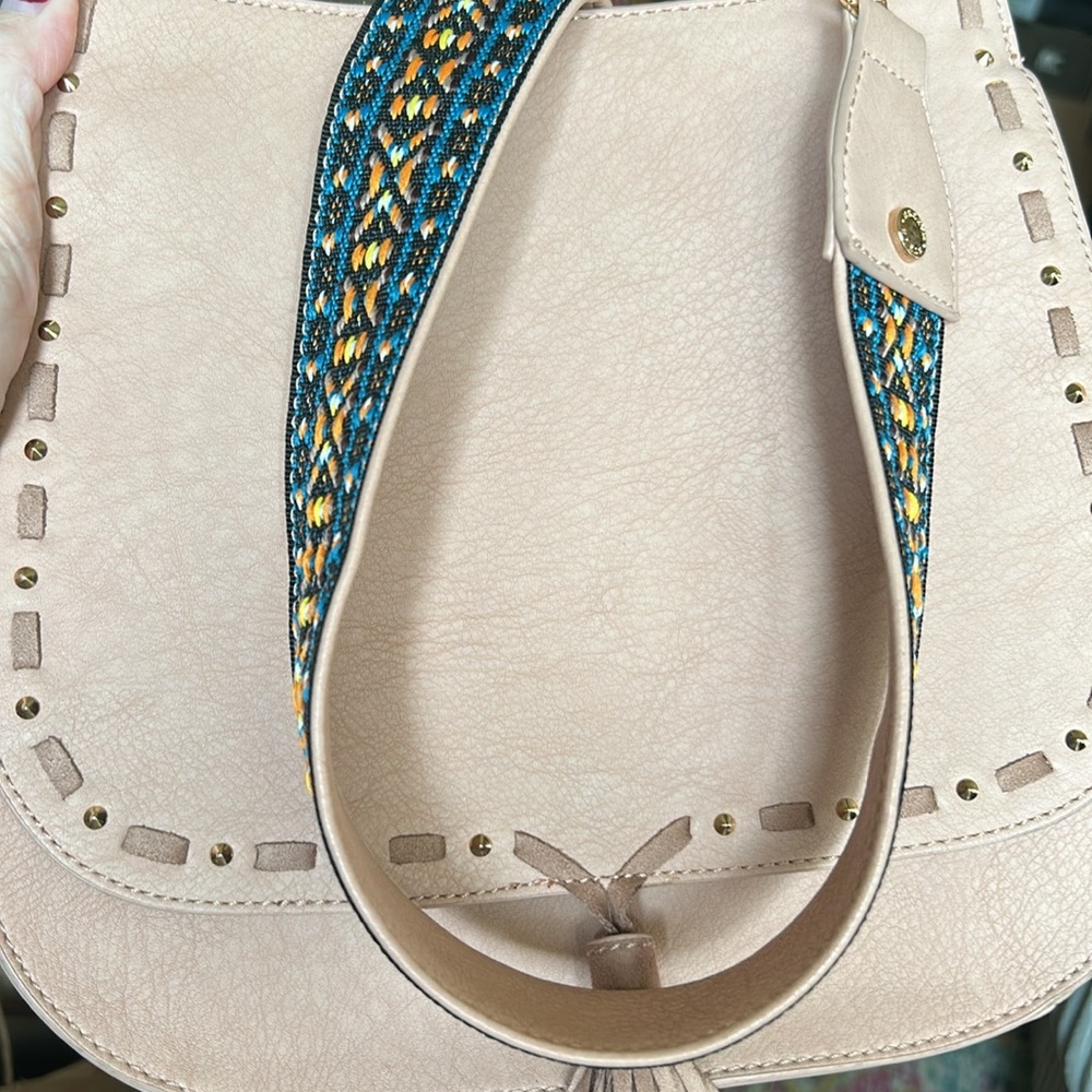 Steve Madden Crossbody Saddle Bag Purse NWOT It’s between tan and cream Pretty! - Picture 12 of 15